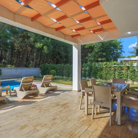 فيلة Hisar Prestige A *